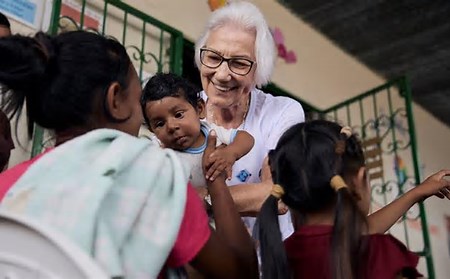 Cinq femmes exceptionnelles remportent la distinction Nansen du HCR pour les réfugiés pour leur travail humanitaire